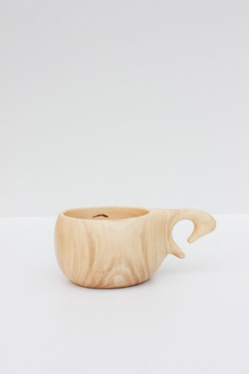 Ročno narejena unikatna lesena skodelica iz dragocenega lesa oljke